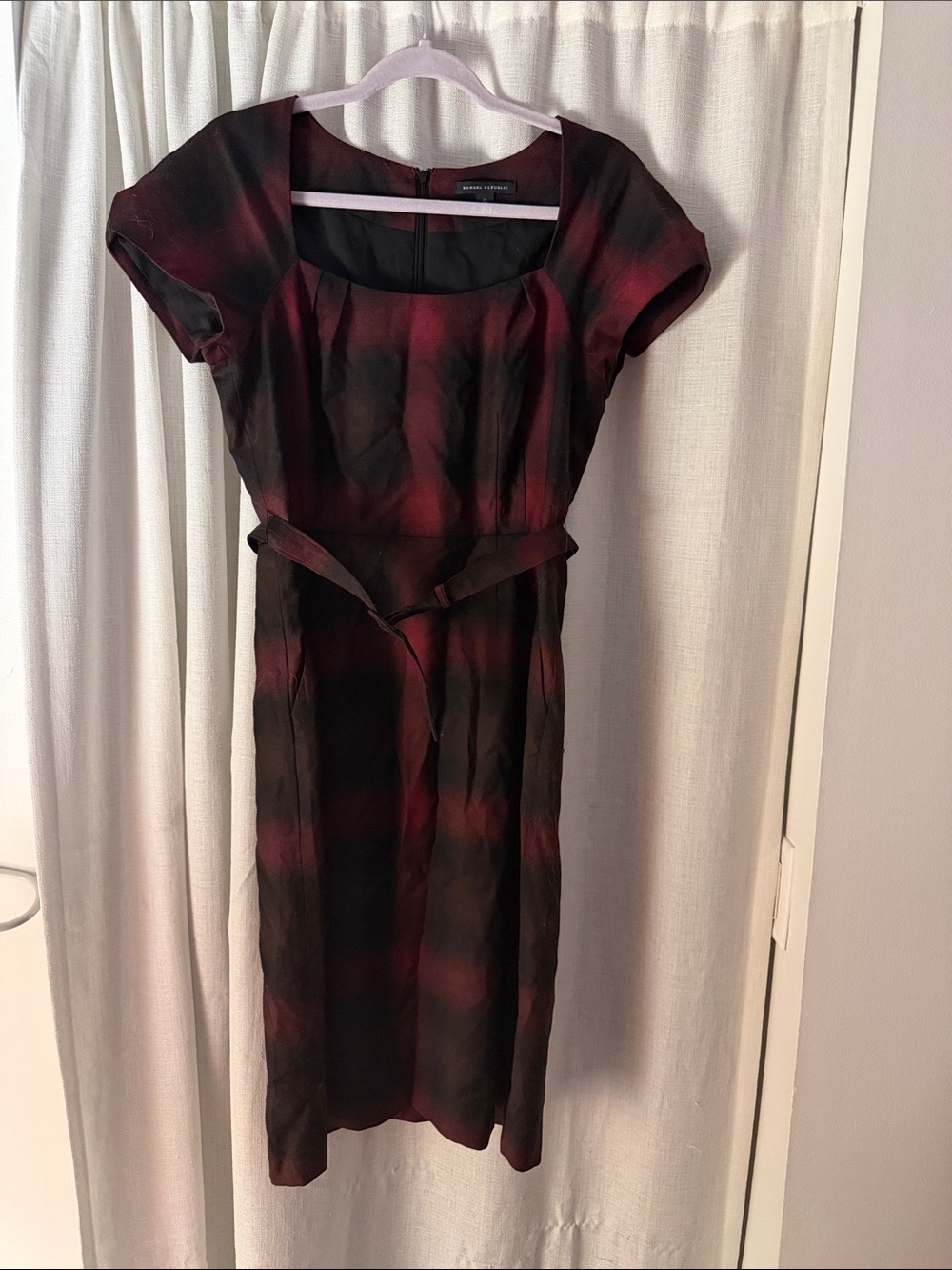 Banana Republic Wool Red and Black Midi Sheath Dress